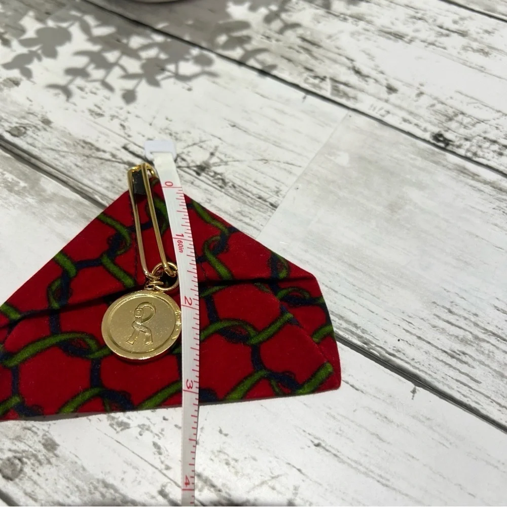 Roberta di Camerino Red and Green Velvet Keychain